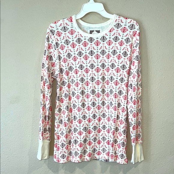 Women’s OLD NAVY thermal graphic long sleeve shirt top plus size XXL - Picture 1 of 6